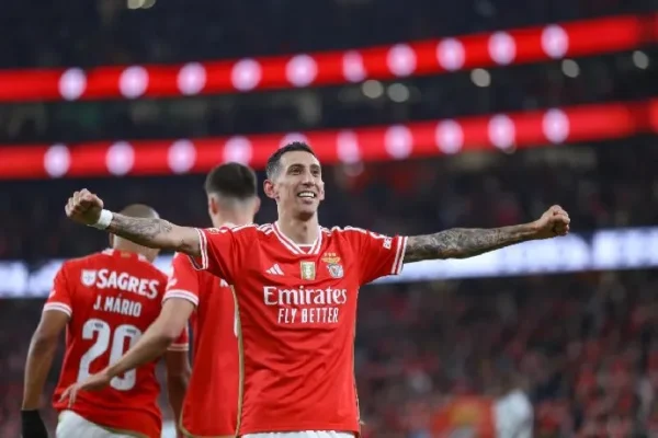 benfica-hien-dang-dan-dau-bxh-vdqg-bo-dao-nha-five88-min_11zon