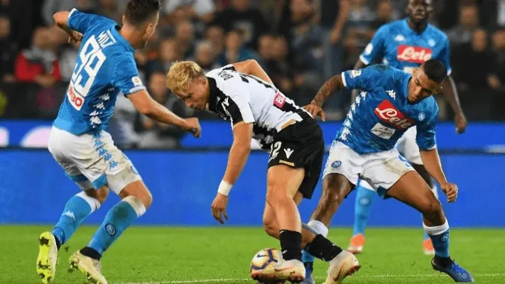 soi-keo-tran-dau-napoli-vs-udinese-cung-five88-1-min_11zon